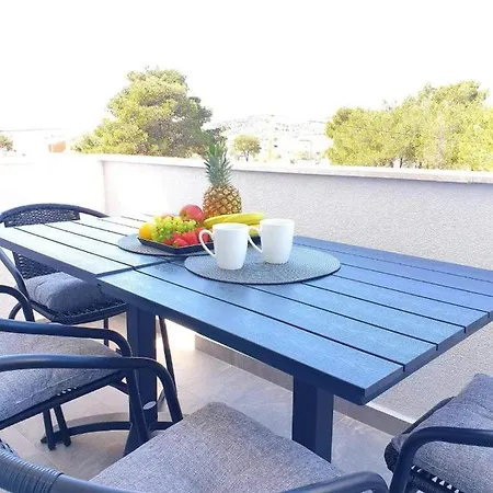 Tea Vodice