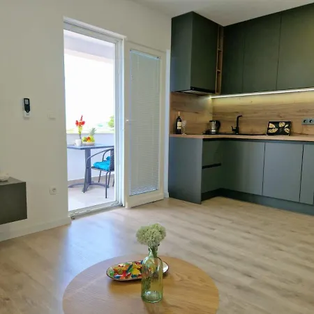 Tea Apartment
